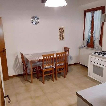 Ferienwohnung La Casa Di Elisa Vinci Exterior foto